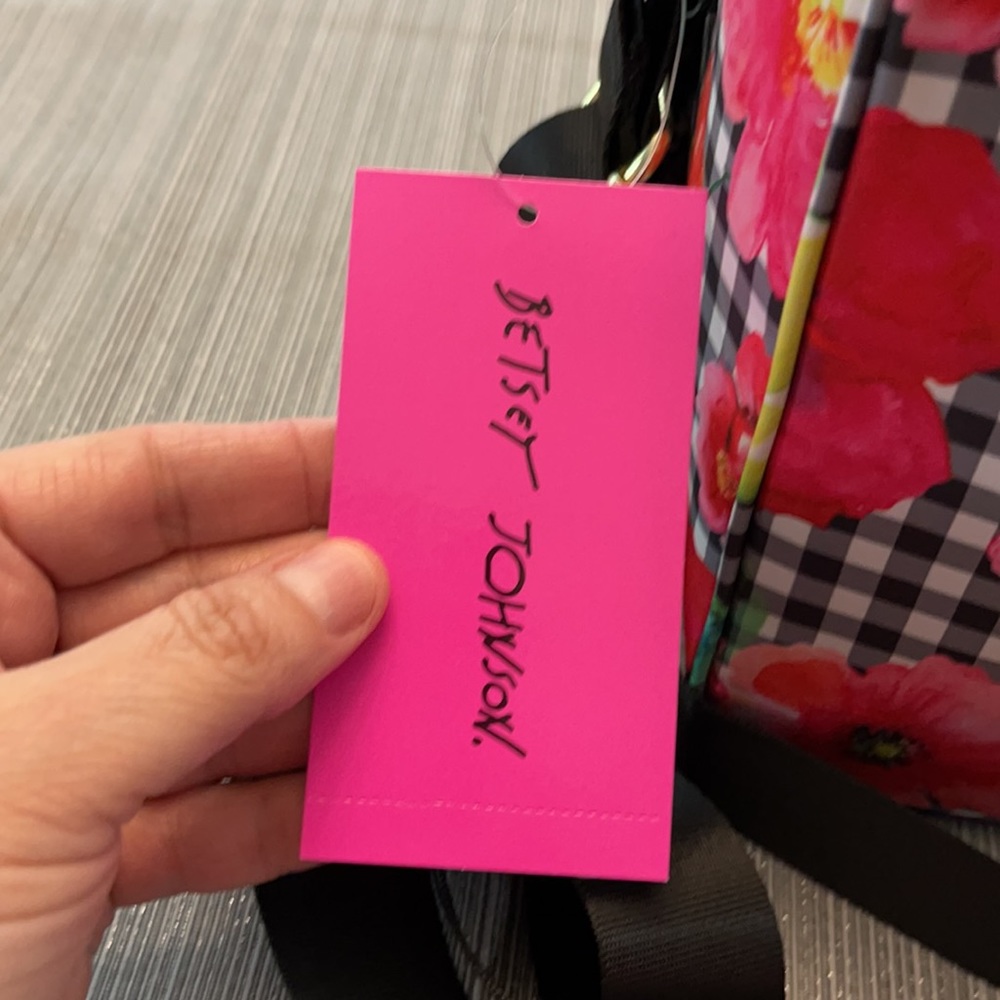 NWT Betsey Johnson Plaid Cube Insulated Lunch Tote - Picture 3 of 9